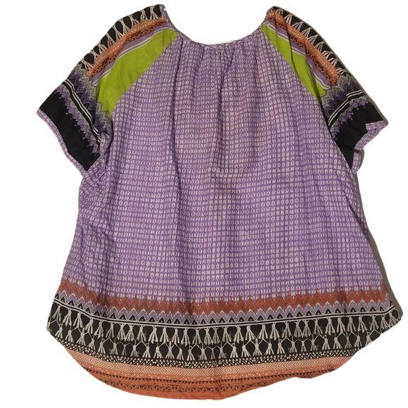 New Directions Weekend Women's 2X TShirt Asymetric Aztec - Picture 2 of 3